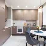 Superapart Wojska Polskiego, Serene Urban Retreat With Skyline Views